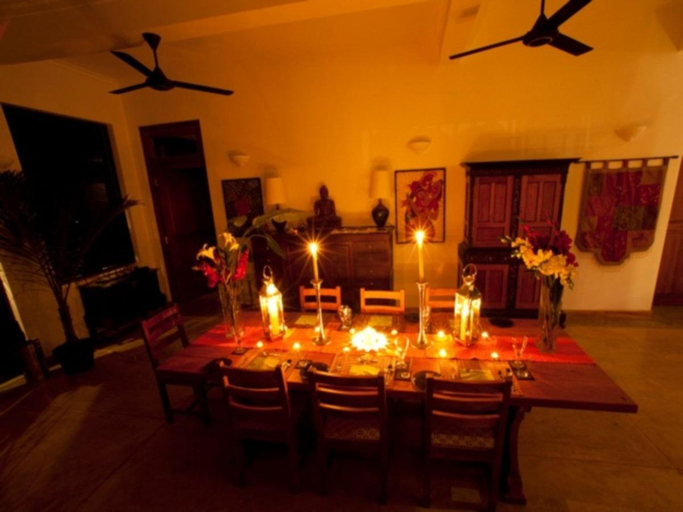 Food & Drinks 2, Jims Farm Villas, Pallepola