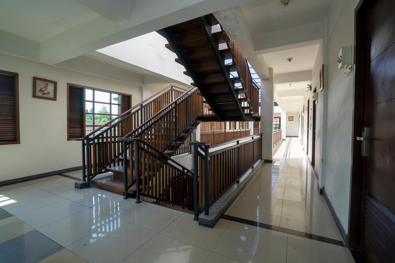 Public Area 2, Dago's Hill Hotel, Bandung