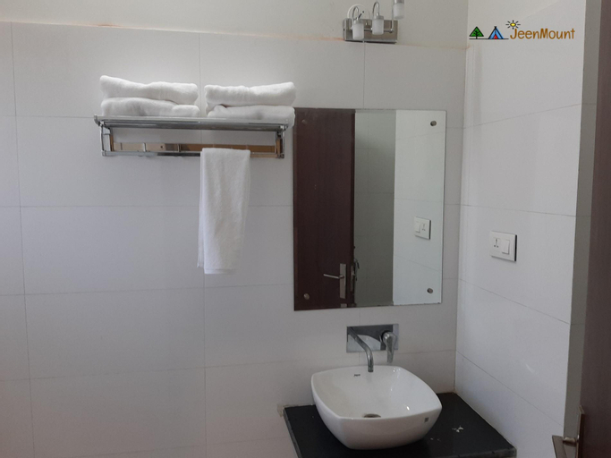 Bedroom 4, Jeenmount Heritage Boutique Hotel, Jaipur