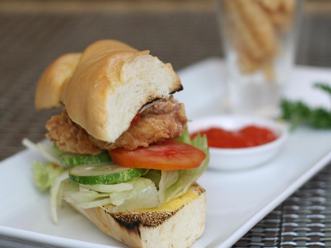 Food & Drinks 23
