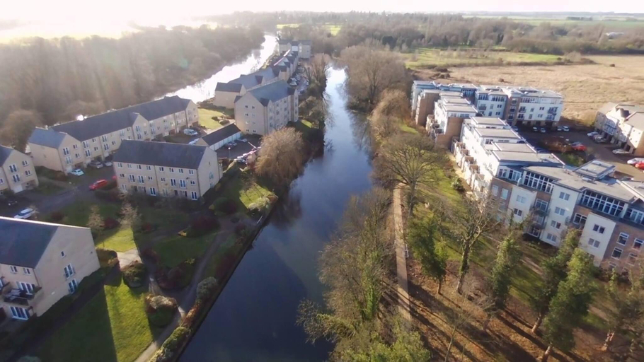 Others 3, Penthouse Apartment On The River - 65 Skipper Way, Cambridgeshire
