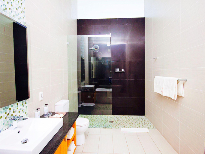 Bathroom 4, Isango Gate Boutique Hotel and Spa, Nelson Mandela Bay