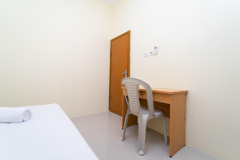 Bedroom 4, KoolKost @ Green Lake City, Tangerang