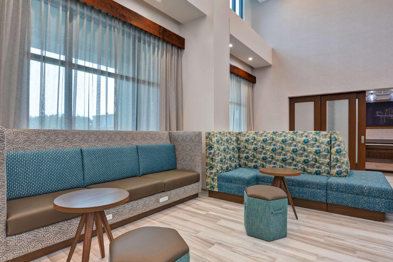 Public Area, Hampton Inn & Suites Tampa Riverview Brandon, Hillsborough