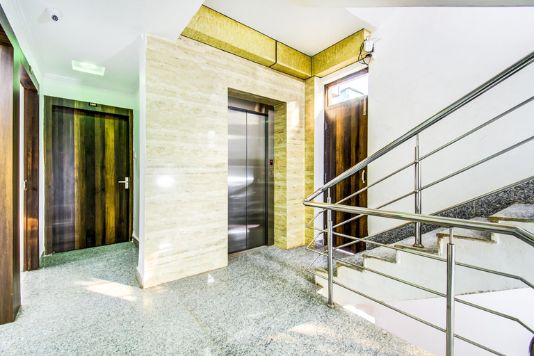 Public Area 2, Fabhotel Grand Sheela, Patna