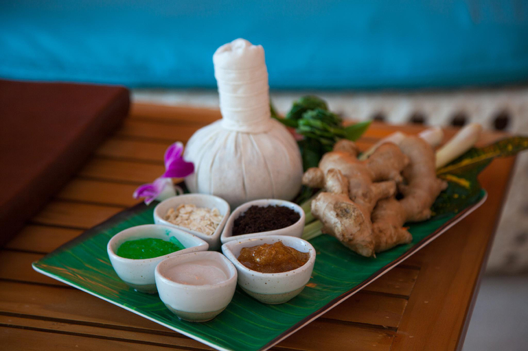 Food & Drinks 8