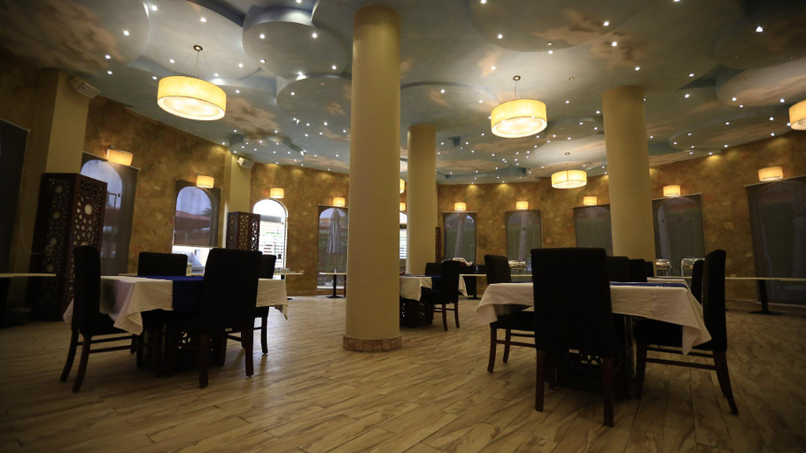 Food & Drinks 5, Byootbay Resort Way, Unorganized in Al Jizah