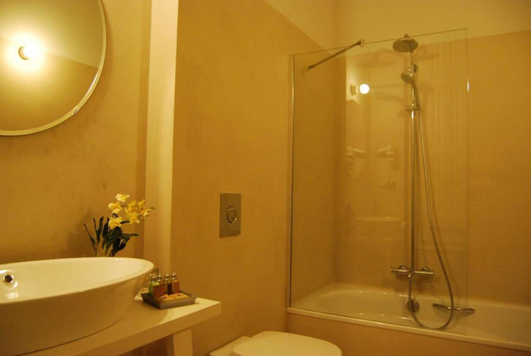 Bathroom 4, Circa 1905 Boutique B&B, Barcelona