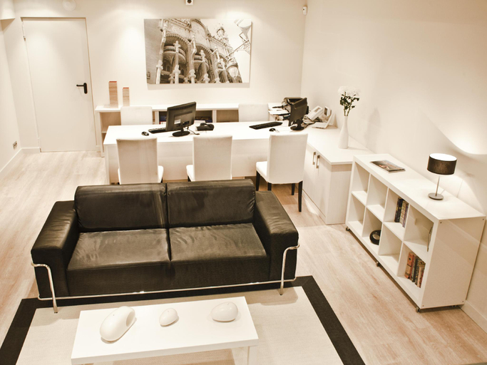 Public Area, Up Suites Bcn, Barcelona