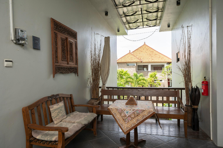 Reception 3, Hotel O Panen House, Denpasar