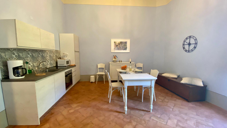 Others 5, Villa Bonsi, Florence