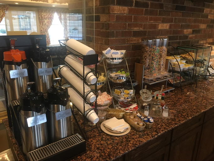 Food & Drinks 4, Quality Inn Guthrie, Logan
