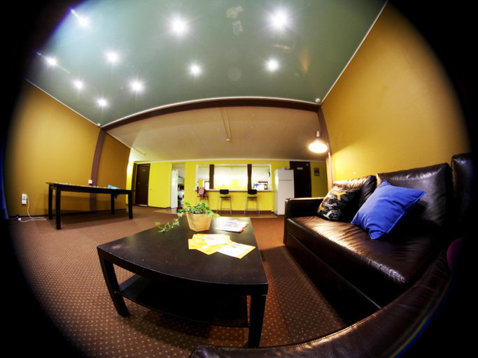 Others 3, Open Hostel Cinema, Central