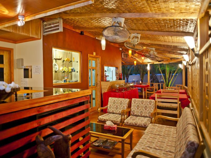 Public Area 3, Stingray Beach Inn, Maafushi Island