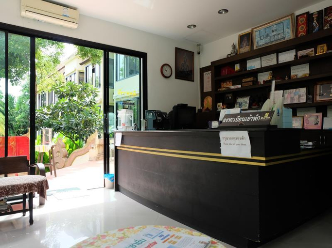 Public Area, Pichawaree Resort, Si Thep