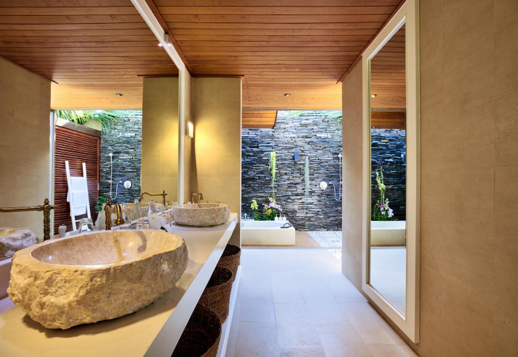 Bathroom 5, Baan Kilee | Luxe 8BR Beachfront Villa, Lipa Noi, Ko Samui