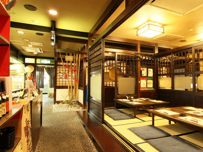 Food & Drinks 5, Areaone Chitose, Chitose