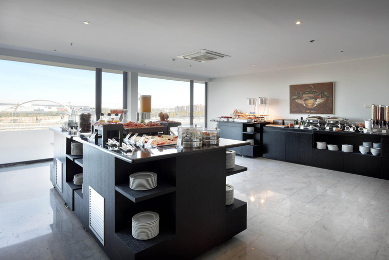 Food & Drinks 5, Hotel Eurostars Zaragoza, Zaragoza