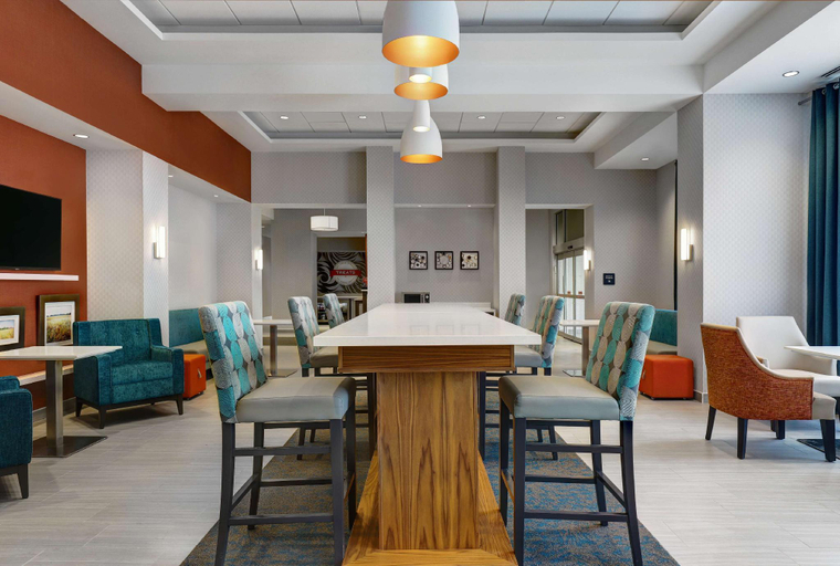Public Area 2, Hampton Inn & Suites by Hilton Belleville, Hastings