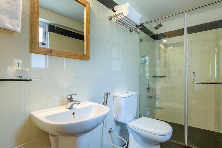Bathroom 4, Altius Nest, Dindigul