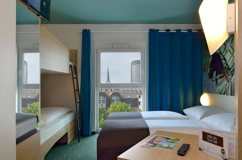 Bedroom 2, B&B Hotel Dortmund-City, Dortmund