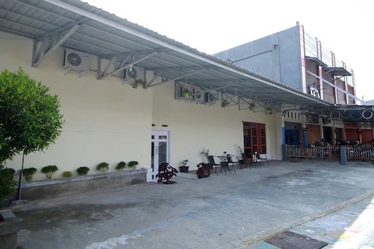 Exterior & Views, RedDoorz Syariah @ Jalan Raflesia Nusa Indah Bengkulu, Bengkulu