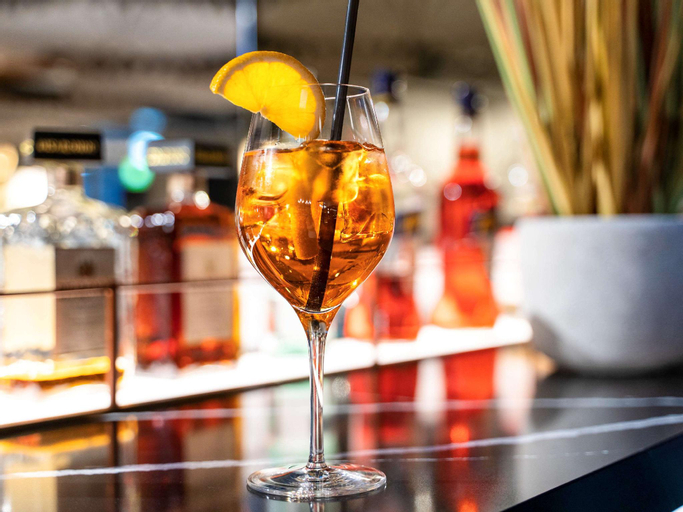 Food & Drinks 10