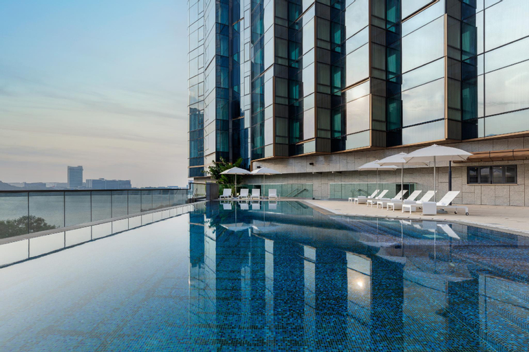 Sport & Beauty 4, Sheraton Hong Kong Tung Chung Hotel, New Territories