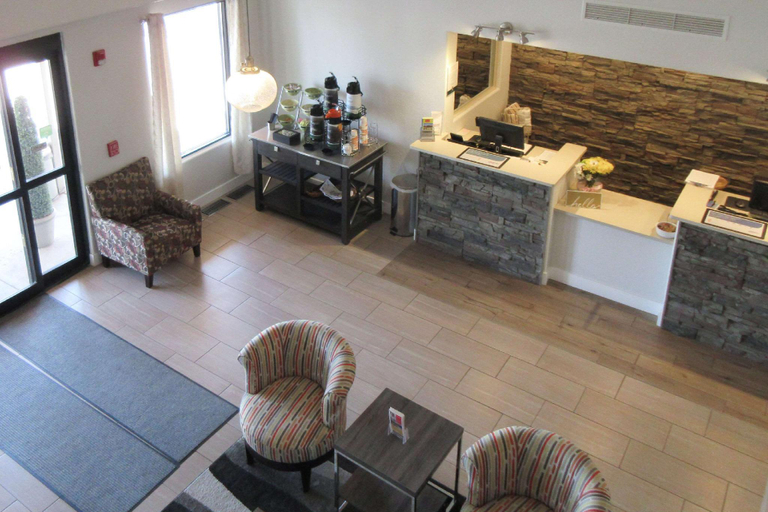 Public Area 2, Quality Inn & Suites Pueblo West, Pueblo