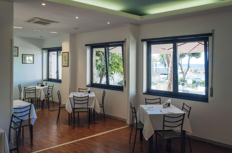 Food & Drinks 4, Sea Breeze Residence, Napoli