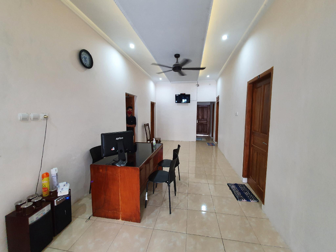 Others 4, OMO Inn Solo RedPartner, Karanganyar