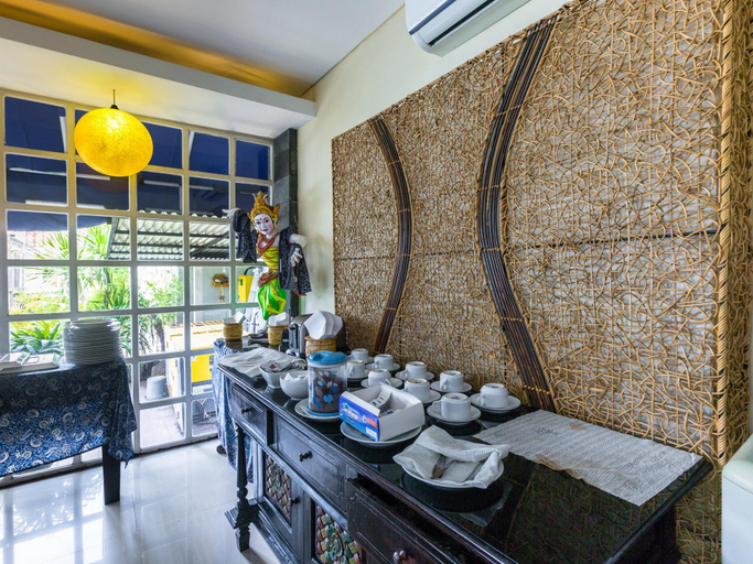 Food & Drinks 5, Kuta Airport Insta Hotel, Badung