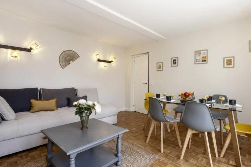 Beautiful and bright flat with balcony in Saint-Jean-de-Luz - Welkeys, Pyrénées-Atlantiques