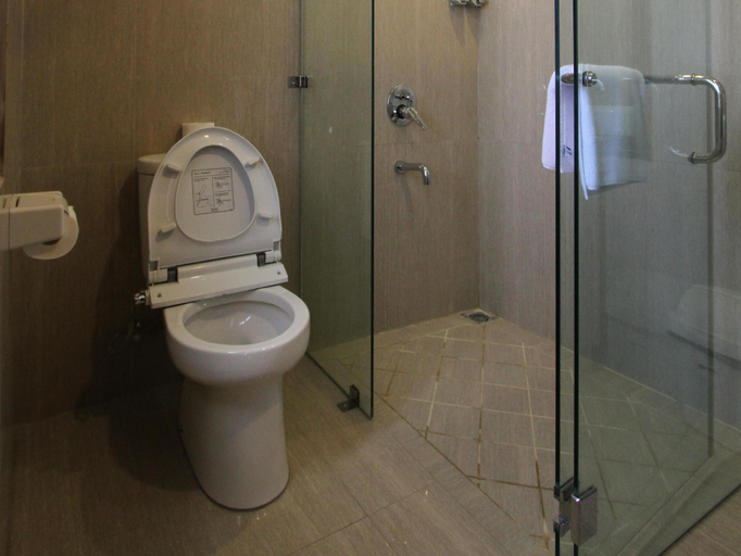 Bathroom 4, Jiwa Jawa Residence, Semarang