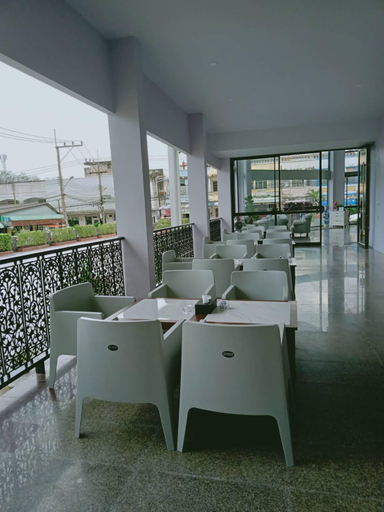Food & Drinks, Grandview Landmark Betong Hotel, Batong