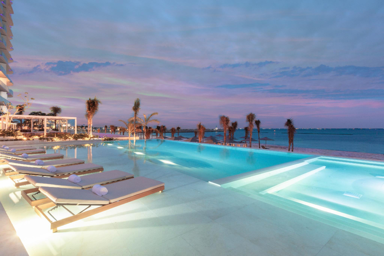 Sport & Beauty 2, SLS Cancun Hotel & Spa, Isla Mujeres