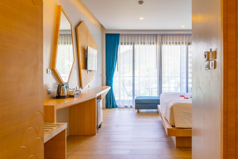 Bedroom 3, Golden Paradise Hotel, Phuket Island