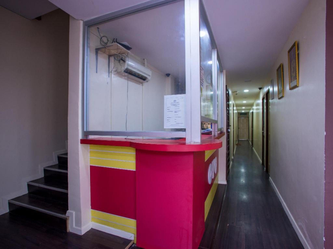Others 4, Hotel O Taj (seksyen 13), Shah Alam