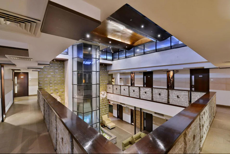 Others 5, Seventeen Degrees Hotel, Dhanbad