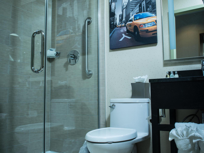 Bathroom 5, Best Western Premier Herald Square, New York