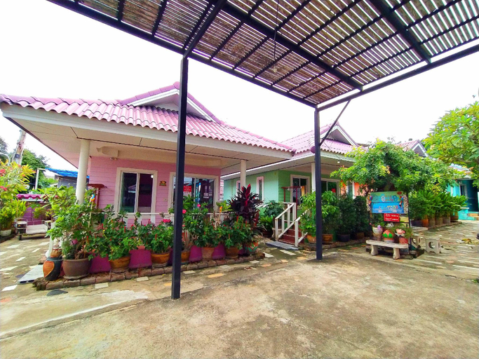 Others 4, Baan Im Em, Pattaya
