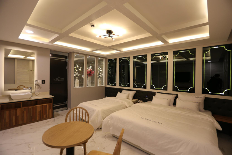 Bedroom 3, Pohang Jukdo Market Idea Hotel, Pohang