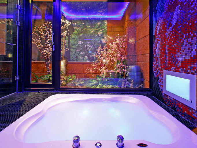 Sport & Beauty, Sato Castle Motel, Taipei City