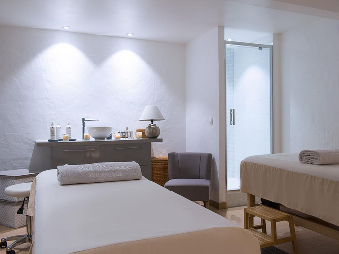 Bedroom 3, Roches Hotel & Spa, Haute-Savoie