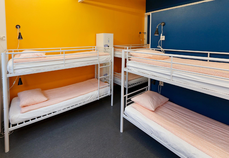 Bedroom 3, CheapSleep Hostel, Uusimaa