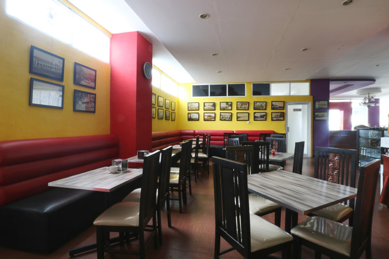 Food & Drinks 5, Hotel D'Boegis, Central Jakarta