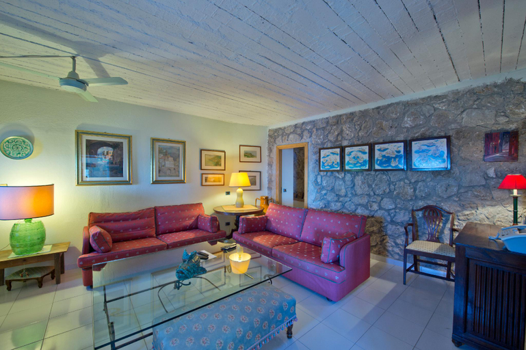 Public Area 3, Unique, waterfront Villa la Madonnina for 6, waterfront, pool, parking, Salerno