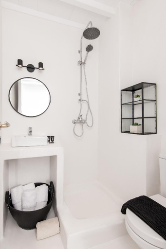Others 5, Whitelist Loft in Mykonos Town, South Aegean