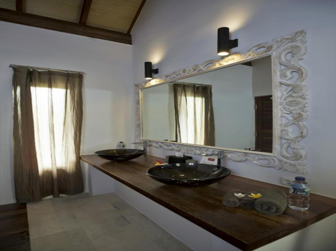 Dining Room 18
