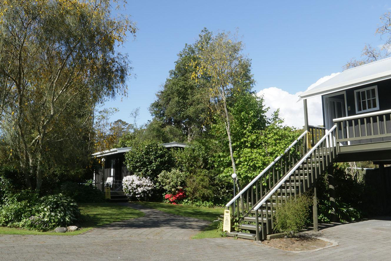 Others 4, Sportsmans Lodge, Taupo